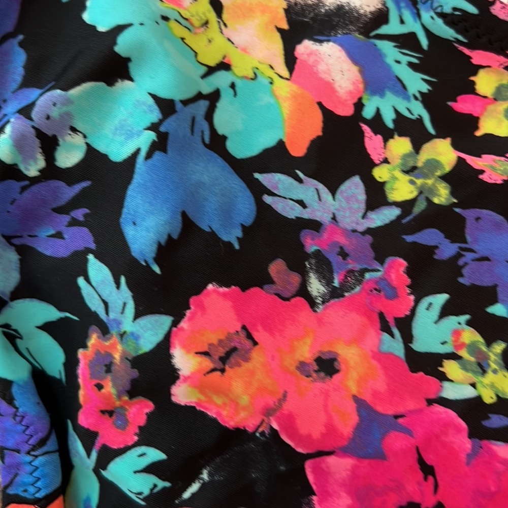 Sale 🎈3/$20 EUC Xhilaration Floral Print Bikini Bottom size M - Picture 8 of 9